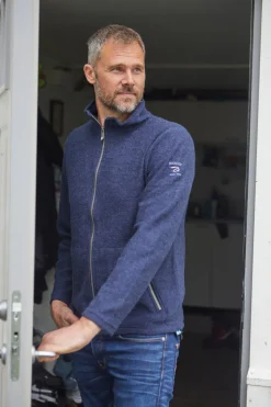 Clearance BRUNO FULL ZIP, 60% FILTAD ULL, 40% LYOCELL — Ziptröjor