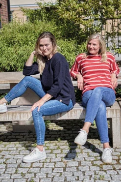 Discount GY BYSTAD, 60% ULL 40% LYOCEL — Tröjor