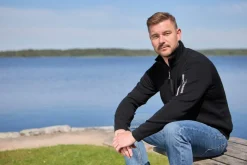 Discount HADAR HALF ZIP WINDBREAKER, 100% EXTRA FINE MERINOULL — Windbreaker