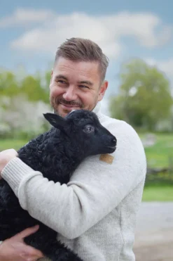 Fashion NLS ELM, 100% OFÄRGAD ULL — Ziptröjor