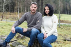 Online NLS PETAL FEMALE, 100% OFÄRGAD ULL — Tröjor