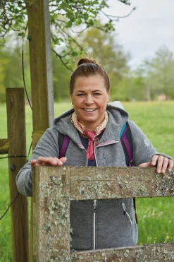 New TARA HOOD, 98% ULL — Hoodies